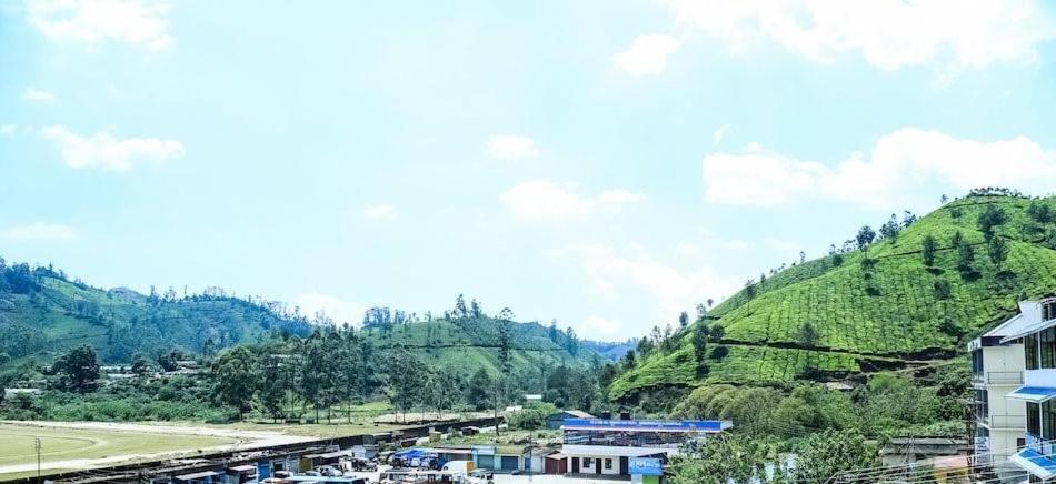 Hotel Pranav 4 Seasons Munnar Esterno foto
